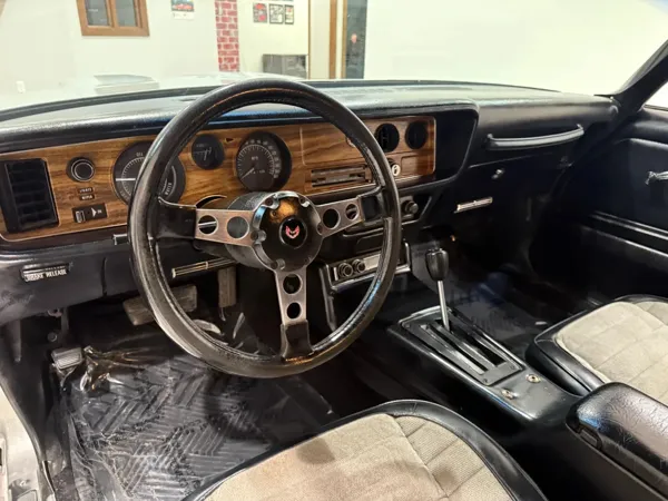 1972 Pontiac Firebird Formula 400 photo 6