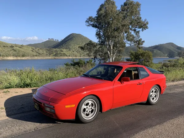 1986 Porsche 944 Turbo photo 18
