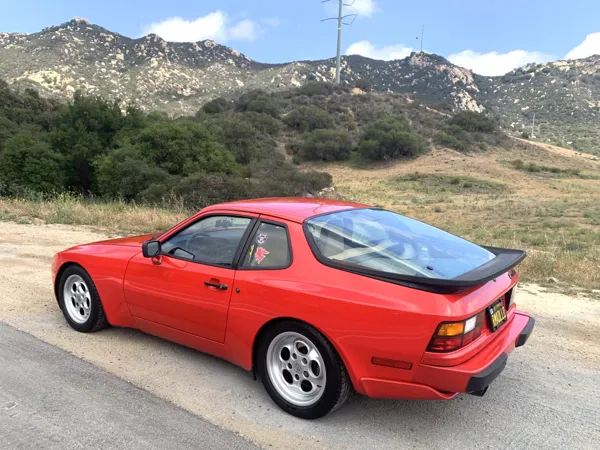 1986 Porsche 944 Turbo photo 46