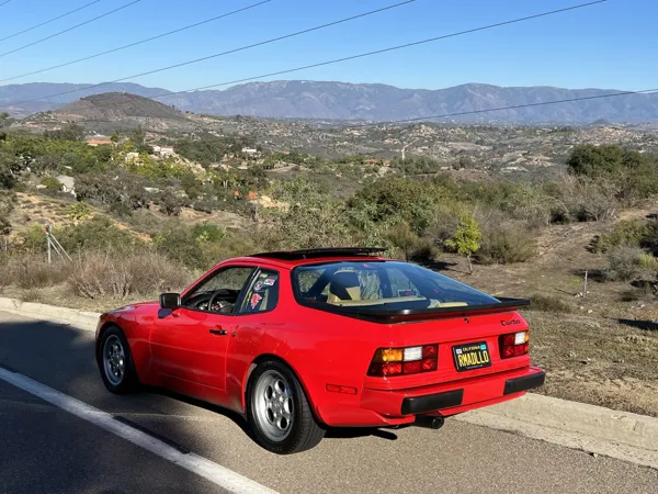 1986 Porsche 944 Turbo photo 69