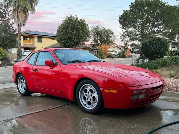 1986 Porsche 944 Turbo photo 85